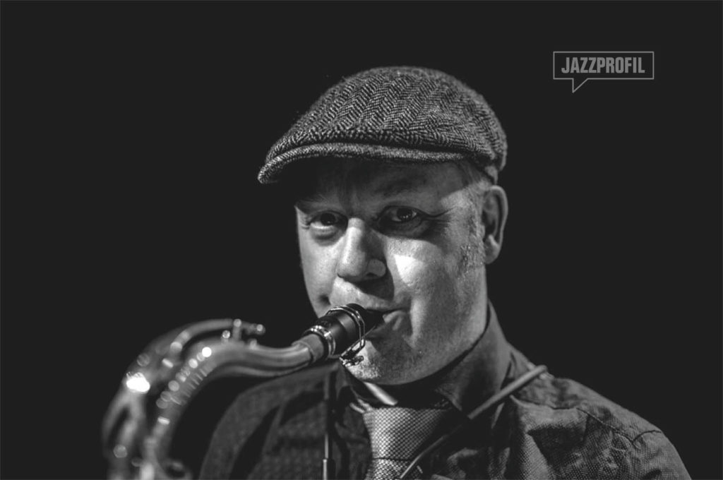 Audun Os er saksofonist og leder av Sandvika Storband. Foto: Harald Opheim
