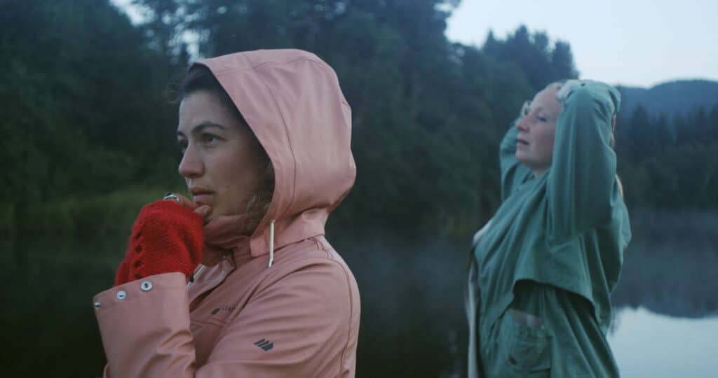 Marianna Sangita og Johanna Seim fra filmen 