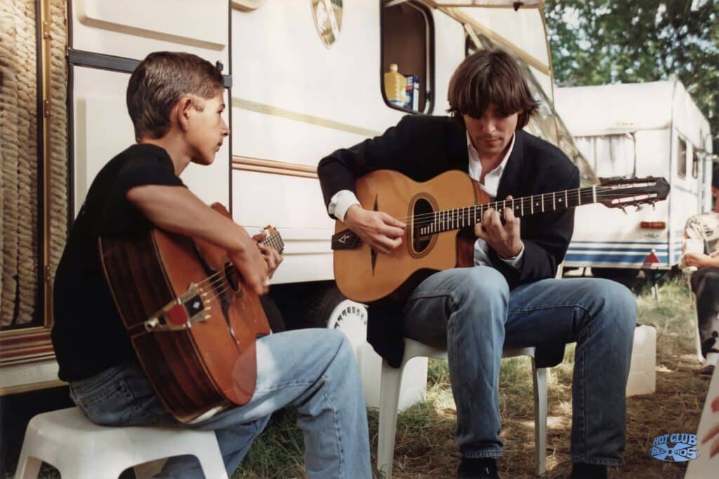 Jimmy Rosenberg og Jon Larsen i Samois 1994, etter å ha spilt inn albumet 