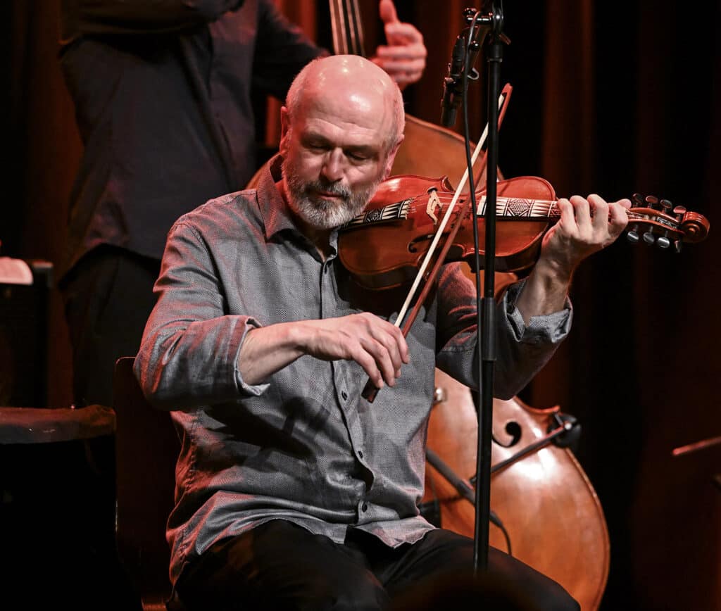 Nils Økland Band. Foto: Stein Hødnebø