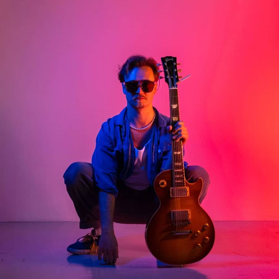 NMH-student Konstantin Helmers spiller eksamenskonsert med sitt band Painchild på Nasjonal jazzscene 19. mai. Foto: Mikkel Brændsrød Bjørneboe