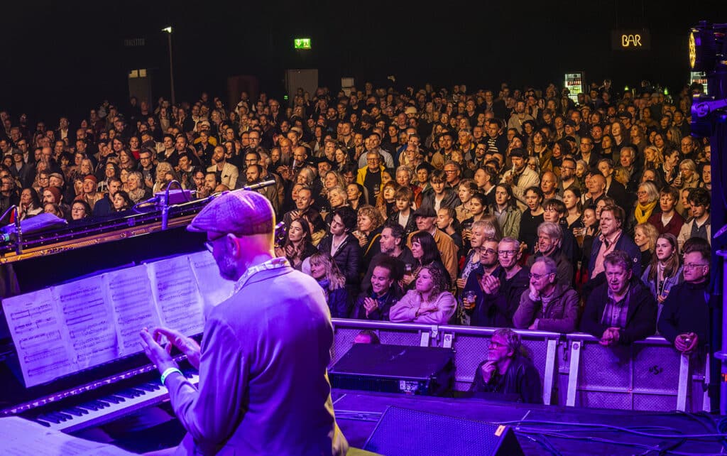 Fra åpningskonserten med Kjetil Møster & Bergen Big Band. Foto: Oddbjørn Steffensen/Nattjazz