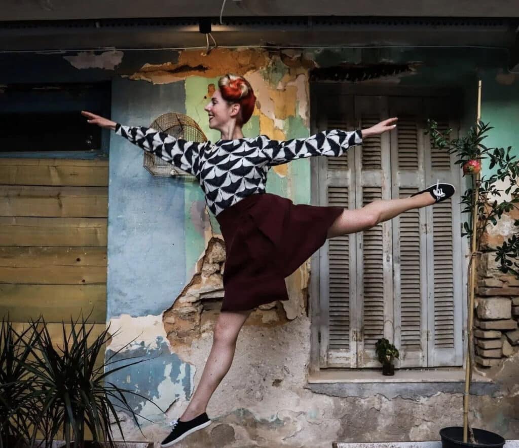 I tillegg til konserter, tilbyr festivalen kurs i Lindy hop med den internasjonalt anerkjente Lindy hop-instruktøren Jo Hoffberg. Foto: Kwctas Giokas