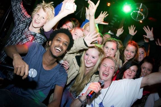 16,3 millioner til artister og arrangører