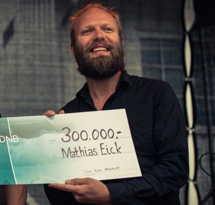 Prisvinner og nye stemmer