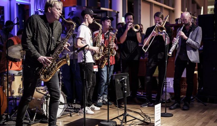 &laquo;Nei nei, jeg vil spille!&raquo;