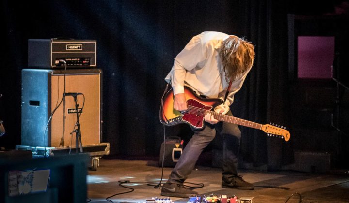 PUNKT er en moden femtenåring som ikke slutter å overraske