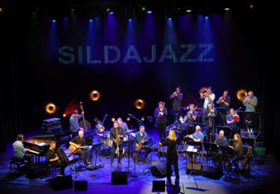 Sildajazz omorganiserer