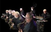 Jazz for Det grå gull med ministorbandet Five Shades of Sax