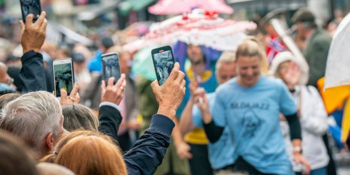 NTT: Hvem tar telefonen hvis du ringer Sildajazz nå?