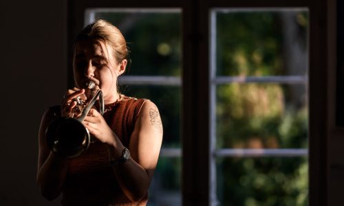 NTT: Trompeter, tromboner – og trommer