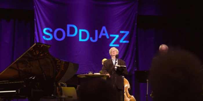 Jan Erik Vold spiser sodd med de store