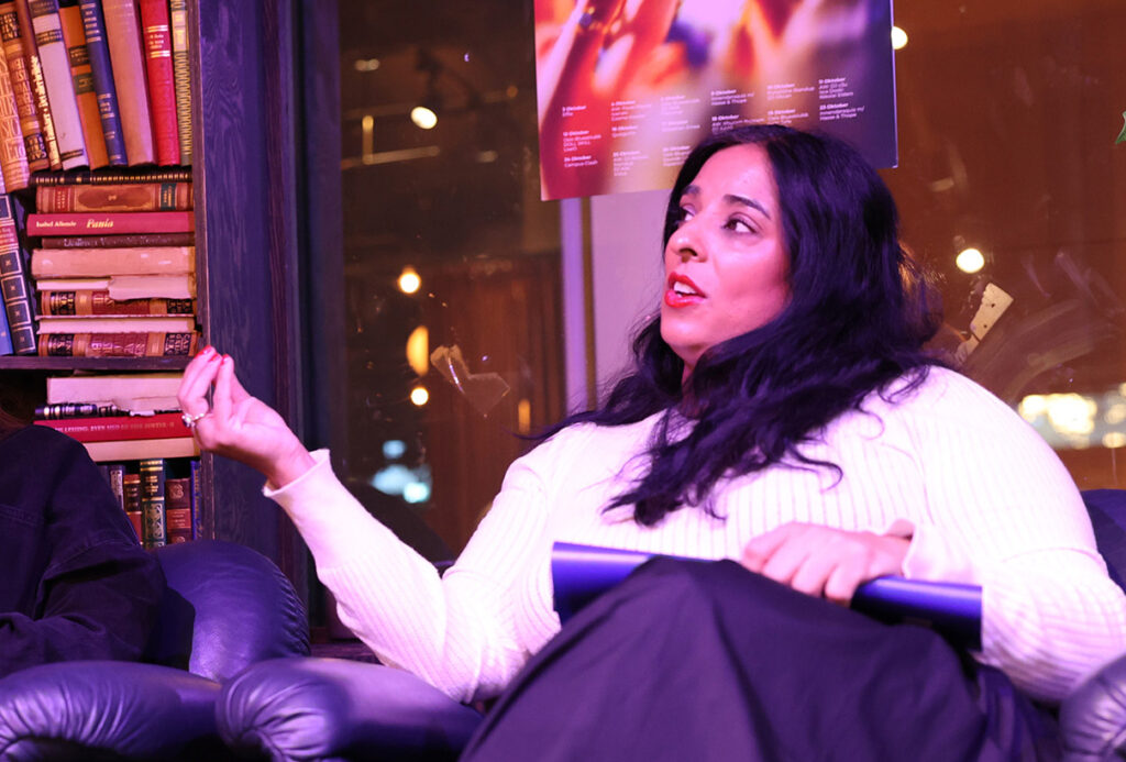 Kultur- og likestillingsminister Lubna Jaffery under Arrangørforums debatt om statsbudsjettet i 2024.  Foto: Camilla Slaattun