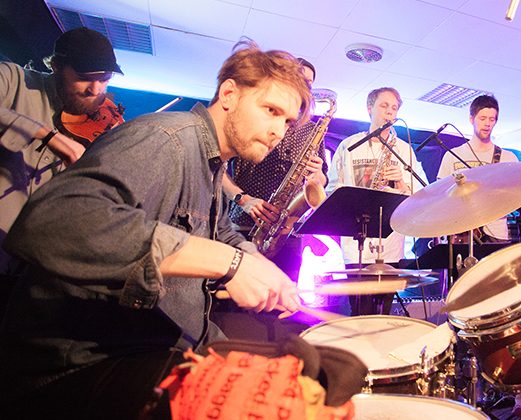 Megalodon Collective finaleklare