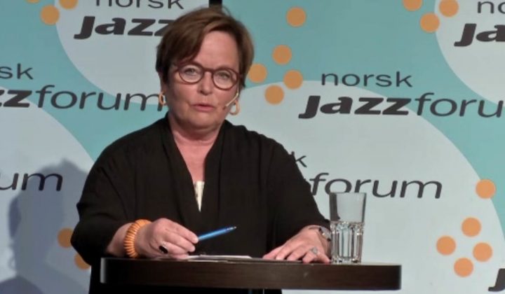 – Musikerne kan ikke leve på dugnad