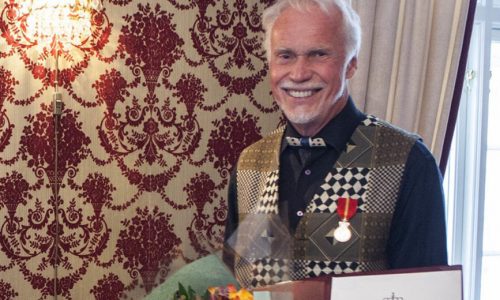 Kongens fortjenstmedalje til Rolf S. Grundesen