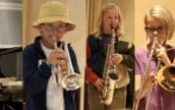 JAZZBARNA INNTAR SENTRALEN