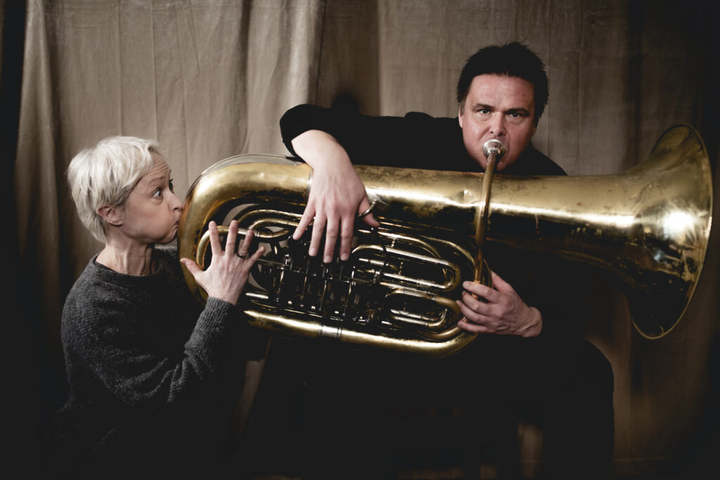 Live Maria Roggen og Lars Andreas Haug (Foto: Helge Lien)