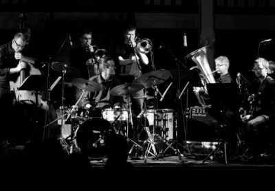 Scheen jazzorkester med konsert og plateslipp