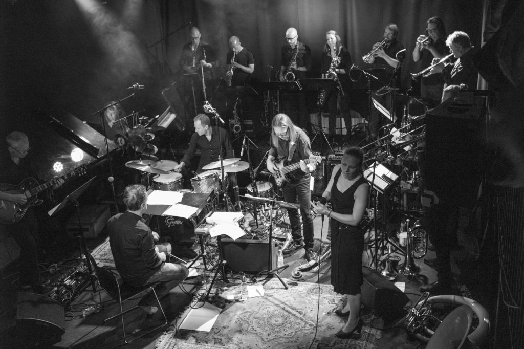 Ensemble Denada, Torun Eriksen og Erlend Skomsvoll. Foto: Kongsberg jazzfestival