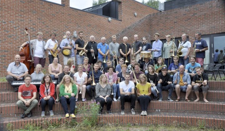 Pianist og tromboner søkes til storband-sommerkurset