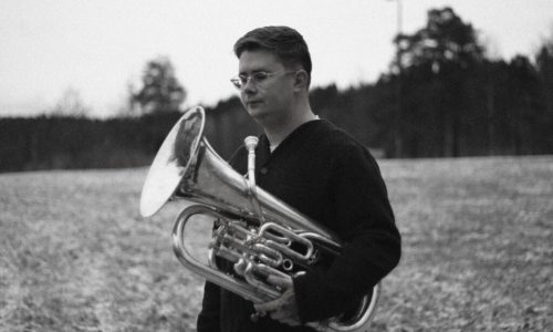 OJKOS spelar Martin Lee Thomson