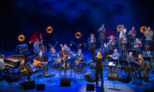 Utsolgte hus for Oslo jazzensemble og Maria Schneider i Europa