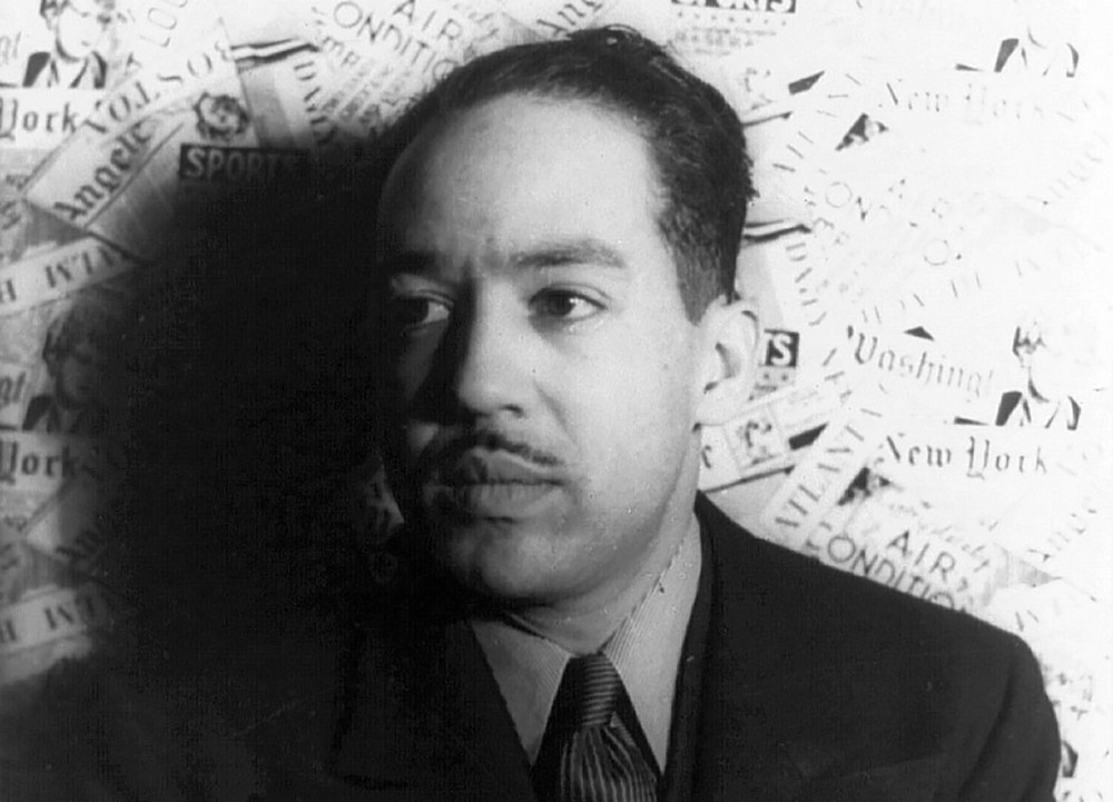 Forfatter Langston Hughes fotografert i 1936. Foto: Wikimedia Commons